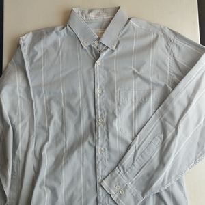 Vintage mens stripped button down shirt